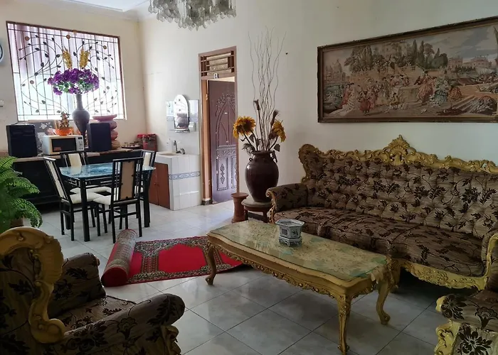 Villa Bukit Zaitun Puncak Redpartner Bogor