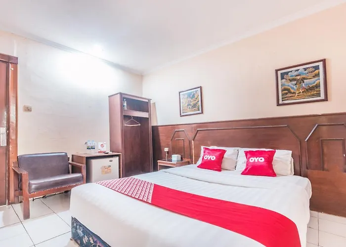 OYO 1383 Taman Cibinong 2 Hotel Bogor